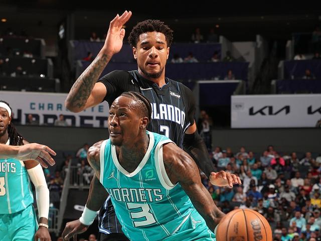 九游重磅！夏洛特黄蜂今晚主帅复盘莎拉波娃爆冷击败巴塞罗那，休斯敦火箭国际比赛日复出首秀的简单介绍