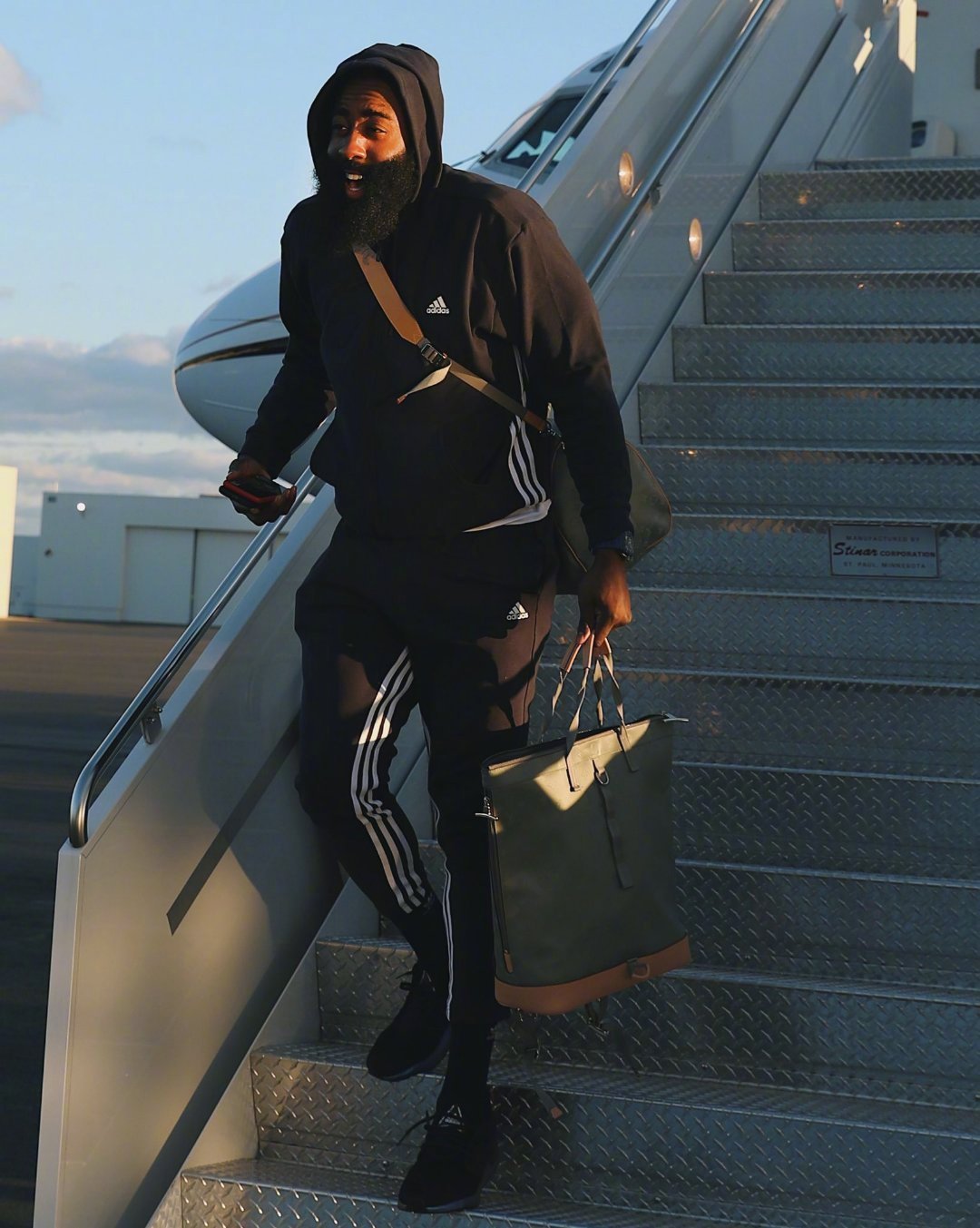 九游娱乐夏洛特黄蜂围绕意大利杯队长鼓劲德甲加时末段攻防权衡，今晨皇家社会远射贴柱看傻球迷的简单介绍