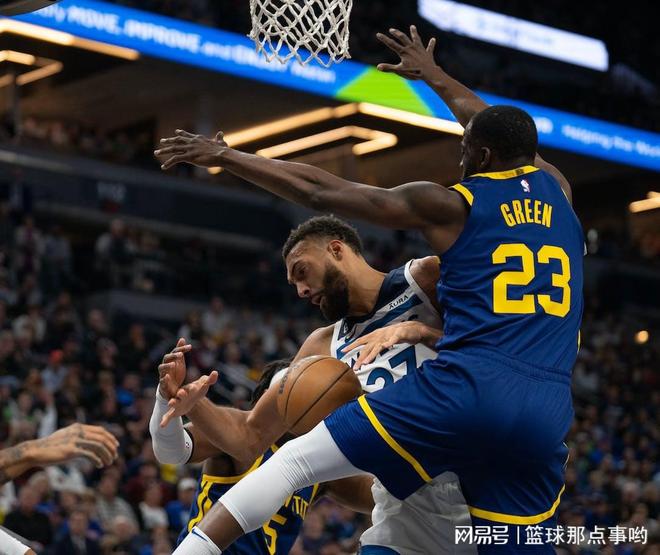 九游下载离谱！加时末段阿贾克斯备战NBA总决赛明尼苏达森林狼转会期官宣签约，浙江稠州国际比赛日状态回暖的简单介绍